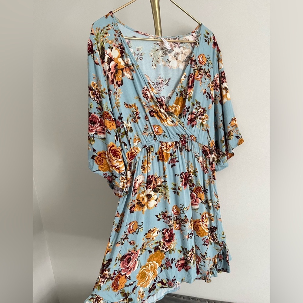 Xhilaration Floral Cottagecore feminine Dress in Soft Blue summer M